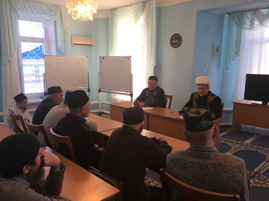 В Центральной мечети Бугульминского района состоялось собрание имамов