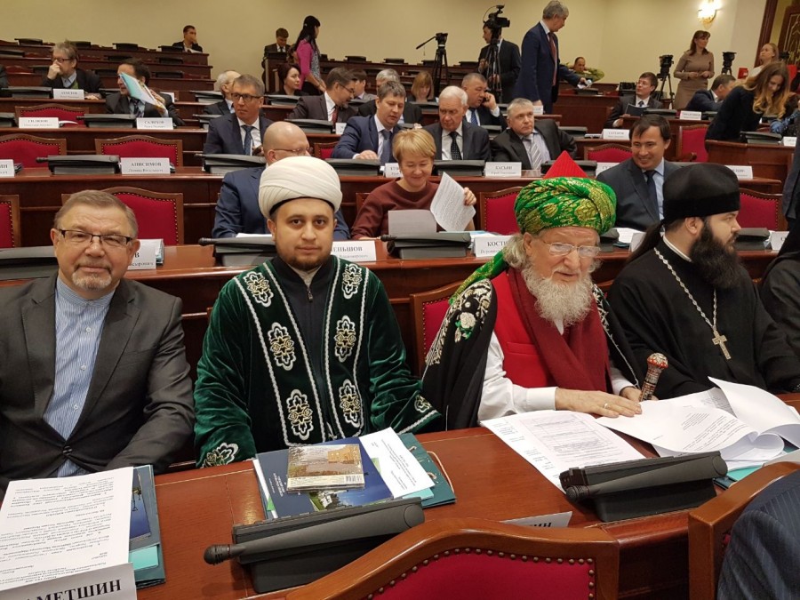 На заседании фонда "Возрождение" обсудили вопросы строительства Болгарской исламской академии