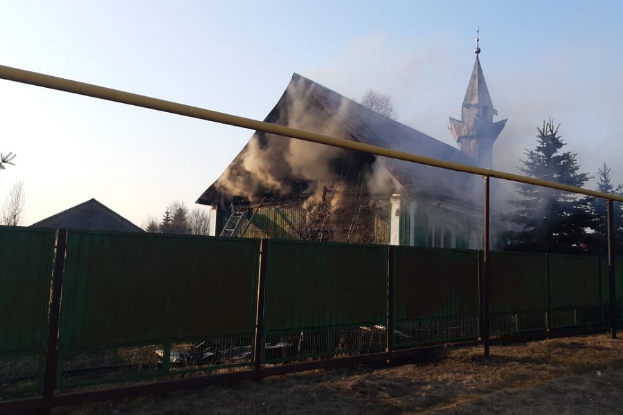 В Ютазинском мухтасибате сгорела мечеть. Объявлен срочный сбор средств на восстановление