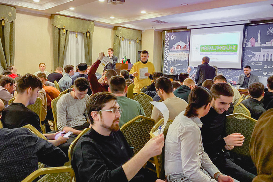В Казани молодые мусульманские знатоки состязались в интеллектуальной схватке «MuslimQuiz»