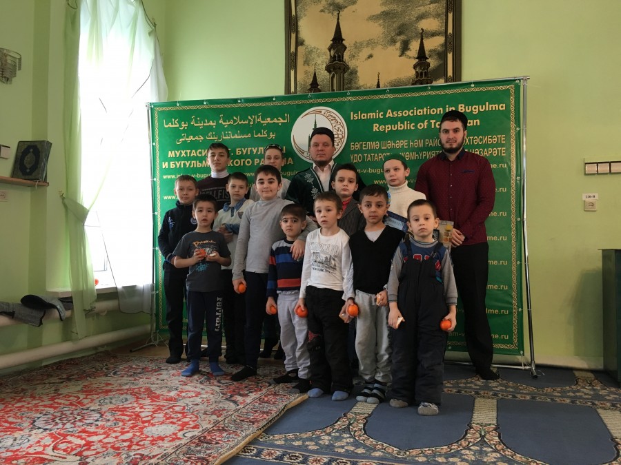 В Центральной мечети города Бугульма прошел конкурс "Юный проповедник"