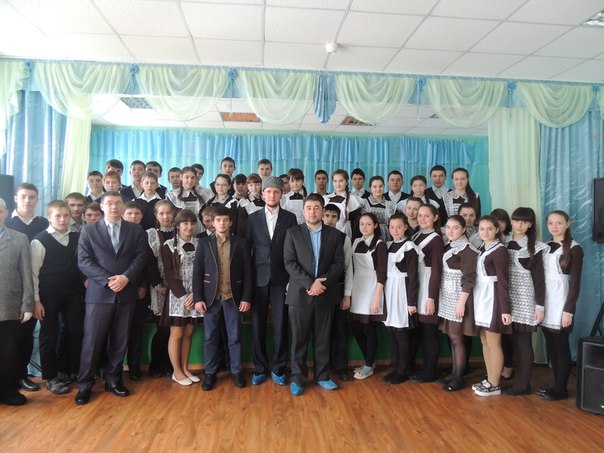 Нияз хазрат Сабиров провел встречу со школьниками Высокогорского района