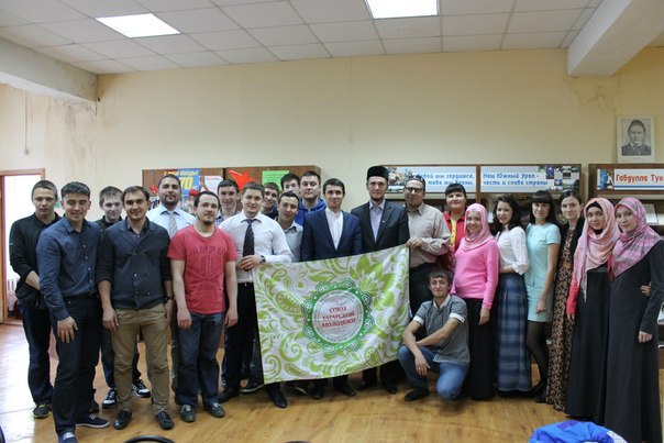 Сотрудники ДУМ РТ провели встречу с татарской молодежью Челябинска