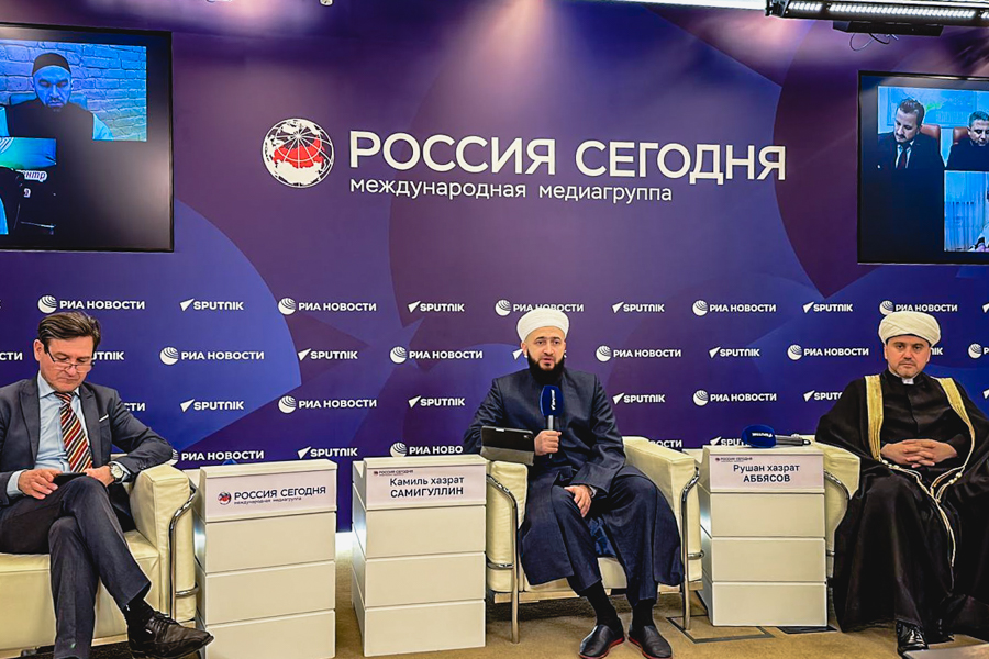 Муфтий Татарстана принял участие в работе пресс-конференции  по случаю Ураза-байрама в МИА “Россия сегодня»