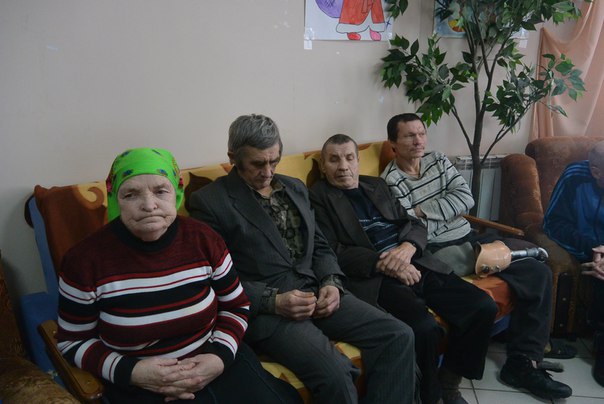 Представители Черемшанской мечети провели встречу в Доме престарелых.