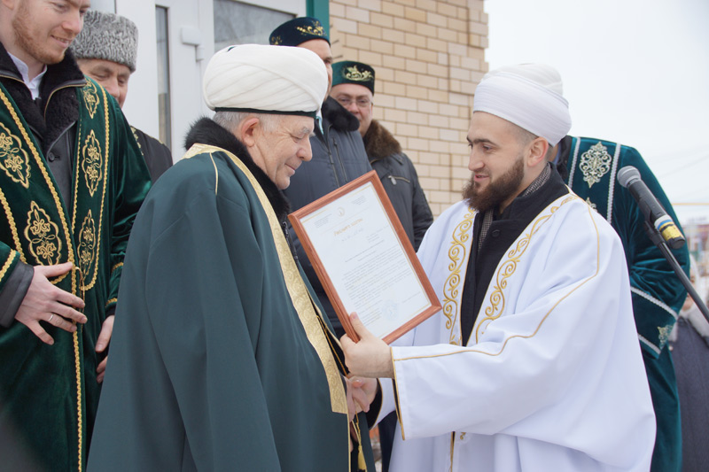 Камиль хазрат принял участие в открытии новой мечети в Заинске