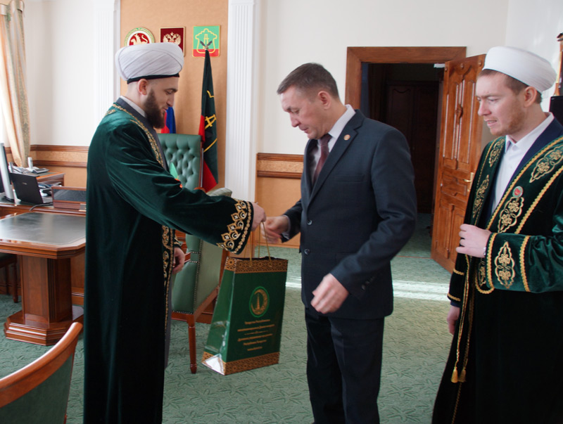 Камиль хазрат встретился с главой Альметьевского района