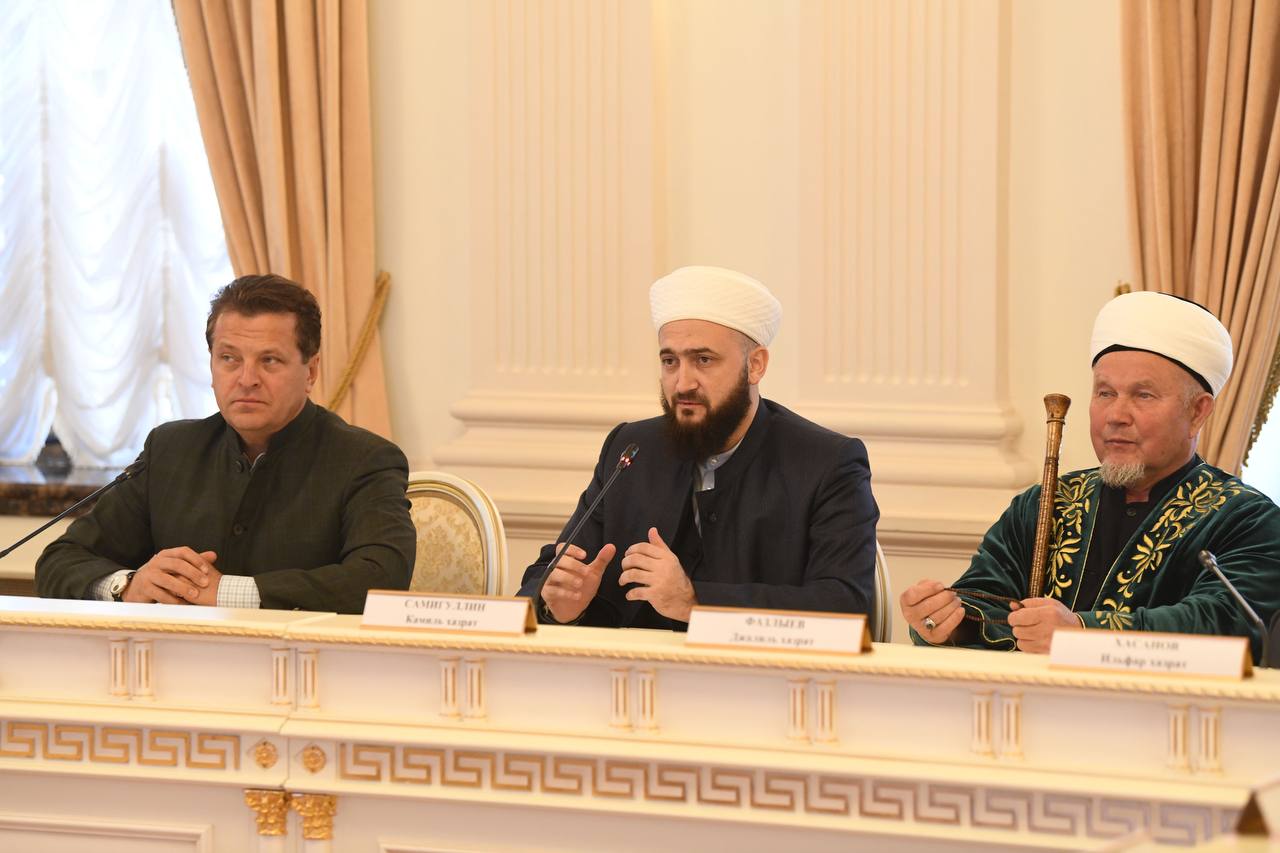 Муфтий, казыи, мухтасибы, аксакалы и имамы ДУМ РТ высказали свои пожелания по строительству Соборной мечети в Казани