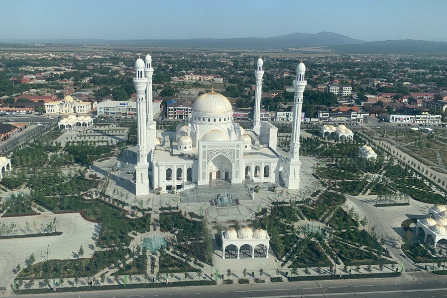 Муфтий РТ принял участие в открытии крупнейшей в Европе мечети "Гордость мусульман"
