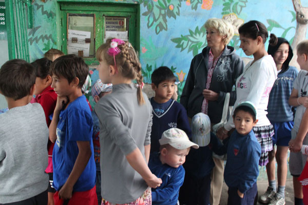 ДУМ РТ организовало экскурсию для воспитанников Нурласткого детского дома в зоопарк