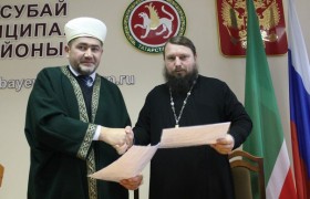 В Аксубаевском районе мусульмане и православные подписали соглашение о сотрудничестве