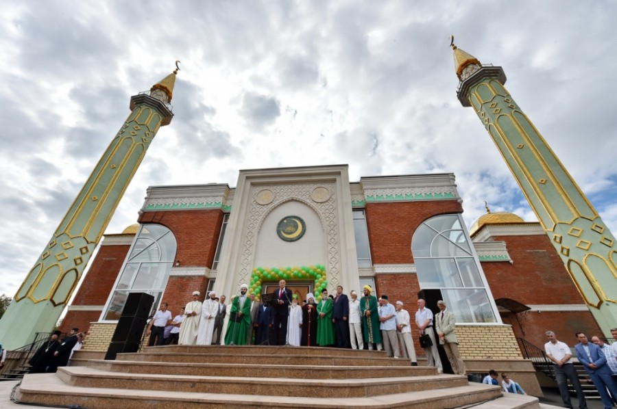 Камиль хазрат Самигуллин выступил на церемонии открытия мечети в Ижевске