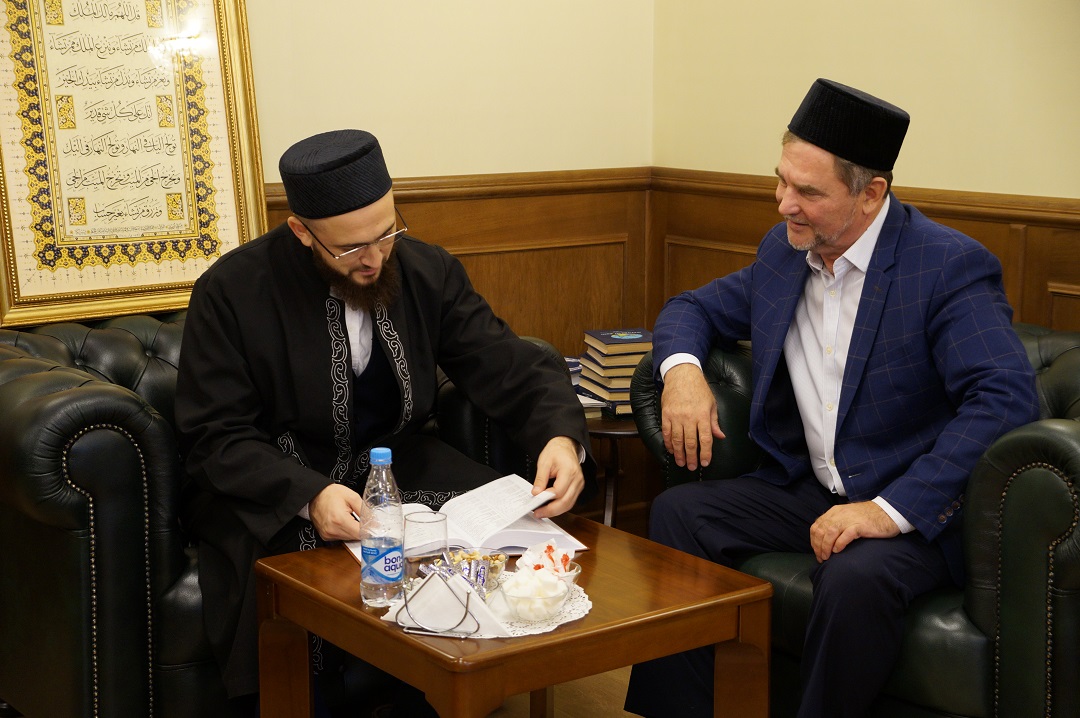Муфтий Татарстана встретился с Тагиром хазратом Саматовым