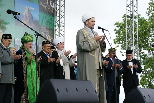 И.Файзов: «Всевышний дал татарам достойных руководителей..»