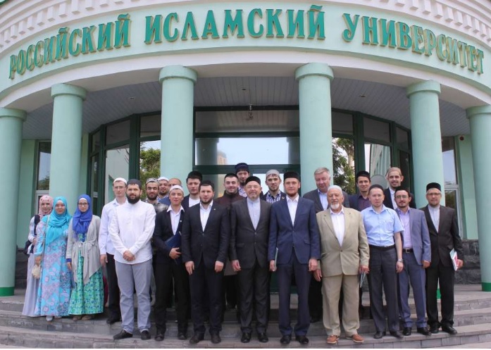 В Казанском исламском университете состоялся выпускной вечер