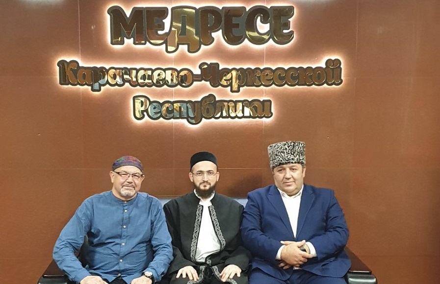 Муфтий РТ посетил медресе Карачаево-Черкесии