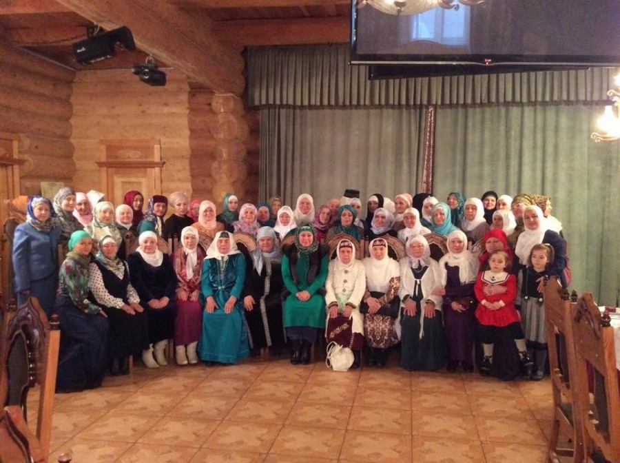 Татарстанские мусульманки провели конференцию: «Рай находится под ногами матерей»