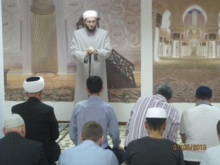 Муфтий Татарстана посетил резиденцию «Московского муфтията»