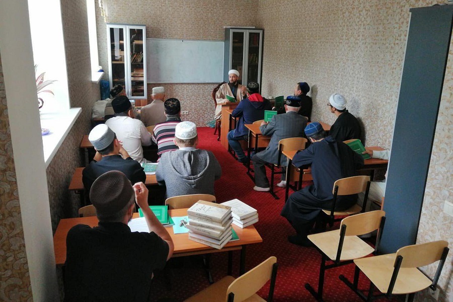 В мечети "Тынычлык" стартовали уроки муфтия Татарстана