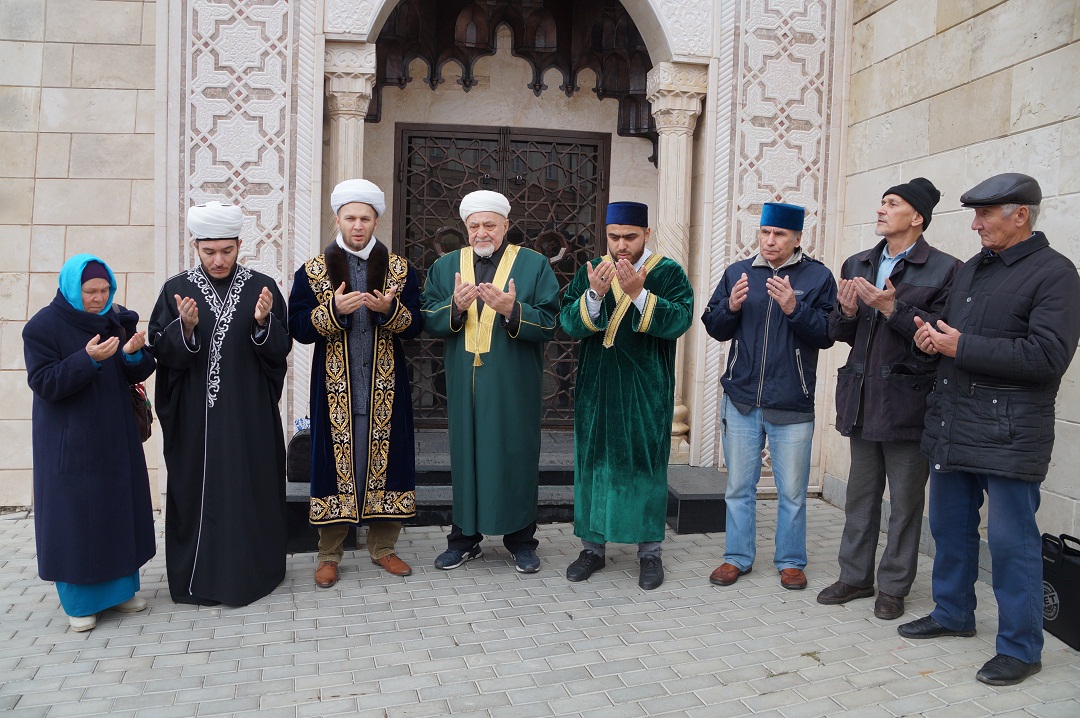 В мечетях Татарстана на джум’а-намазе почтили память павших защитников при взятии Казани в 1552 году
