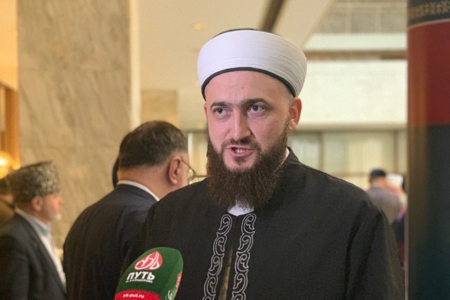 Муфтий РТ ответил на вопросы чеченских СМИ
