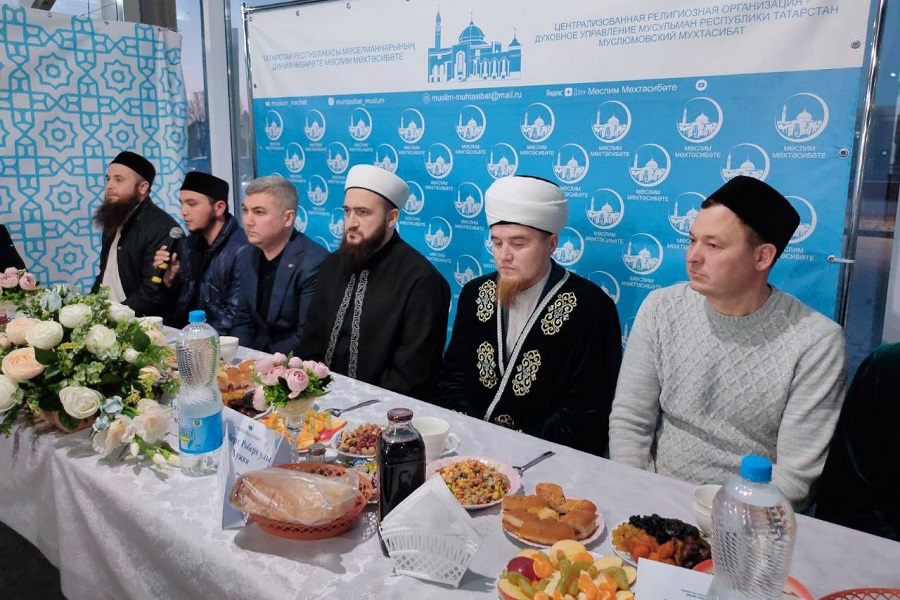 Муфтий Татарстана в Муслюмово встретился с местным населением и руководством района 