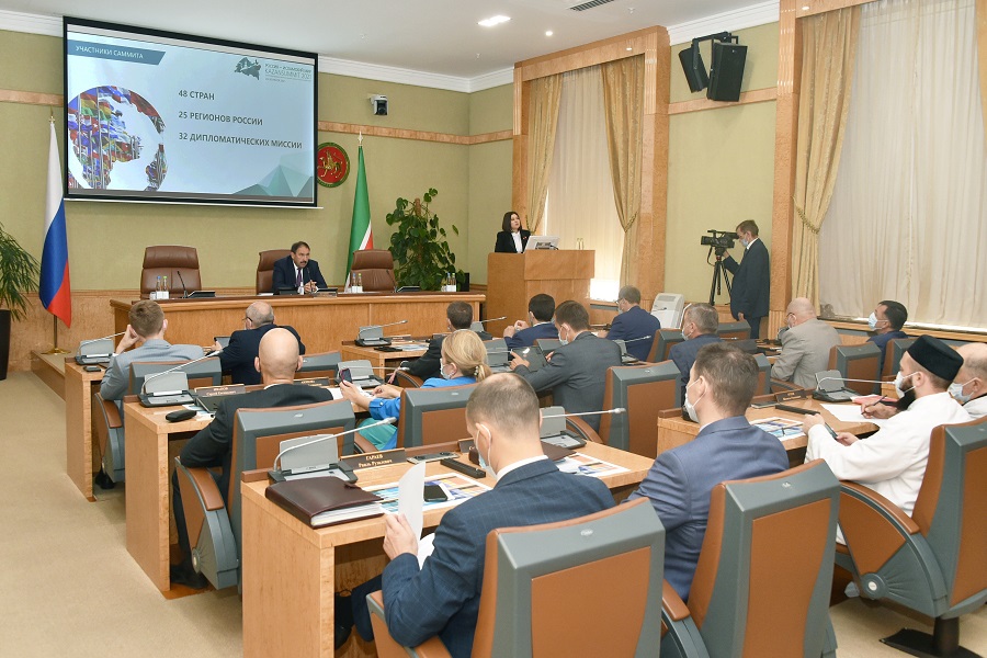Муфтий РТ принял участие в заседании оргкомитета саммита «Россия – Исламский мир: KazanSummit 2021»