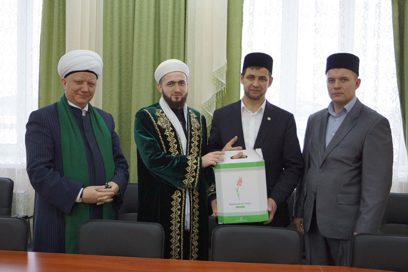 Муфтий Татарстана посетил ДУМ Чувашской Республики и принял участие в ряде мероприятий