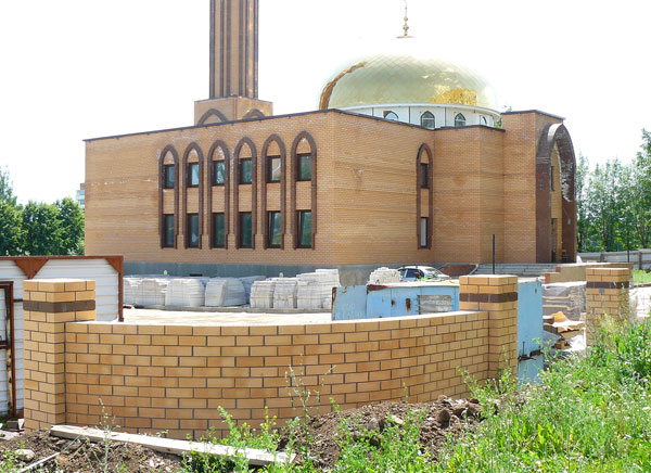 В Нижнекамске занялись благоустройством новой мечети