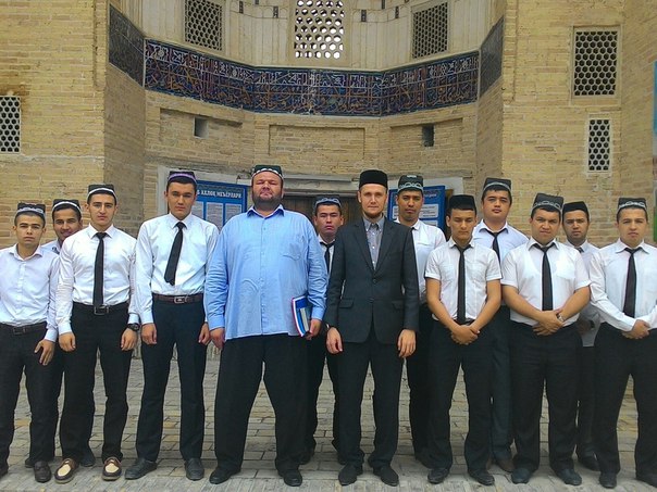 Нияз хазрат Сабиров продолжает съемки фильма о татарских духовных наставниках теперь уже в Узбекистане