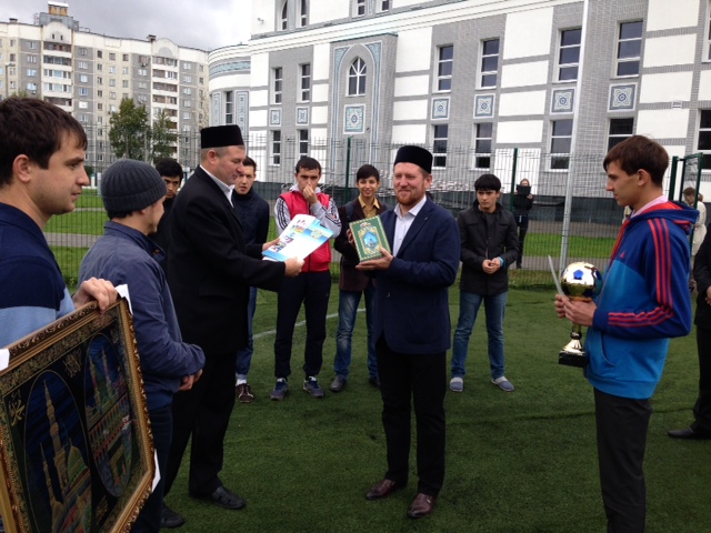 Завершился футбольный турнир среди мечетей Казани, посвященный республиканскому месячнику «Экстремизму –нет!»