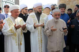В Дагестане открыли мечети, названные в честь Зайнуллы Расулева и Баязида Хайруллина