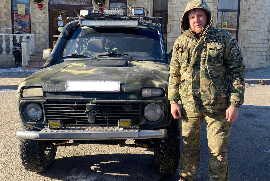 “Зәкят” һәм “Ярдәм” фондлары Татарстан солдатларының ихтыяҗлары өчен машина алырга ярдәм итте