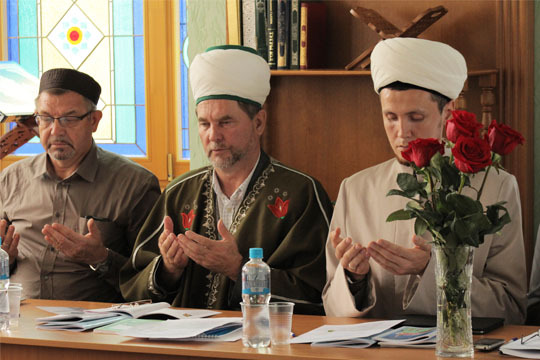В Чистополе прошли мероприятия, посвященные суфийскому шейху Закиру Чистави
