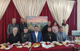 В Чистополе прошла выставка "Татарстан глазами кыргызского художника"