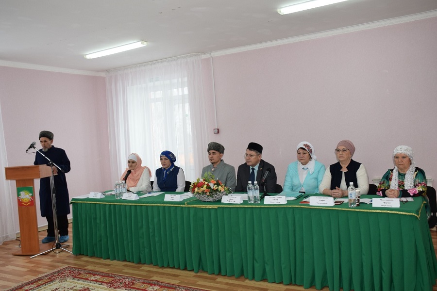В Рагаиб в Нурлатском мухтасибате прошла конференция по проблемам семейного воспитания