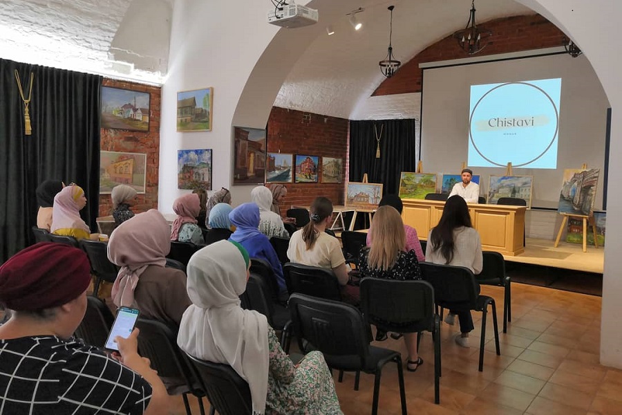 В Чистополе прошла первая форум-сессия бизнес-клуба "Chistavi woman"