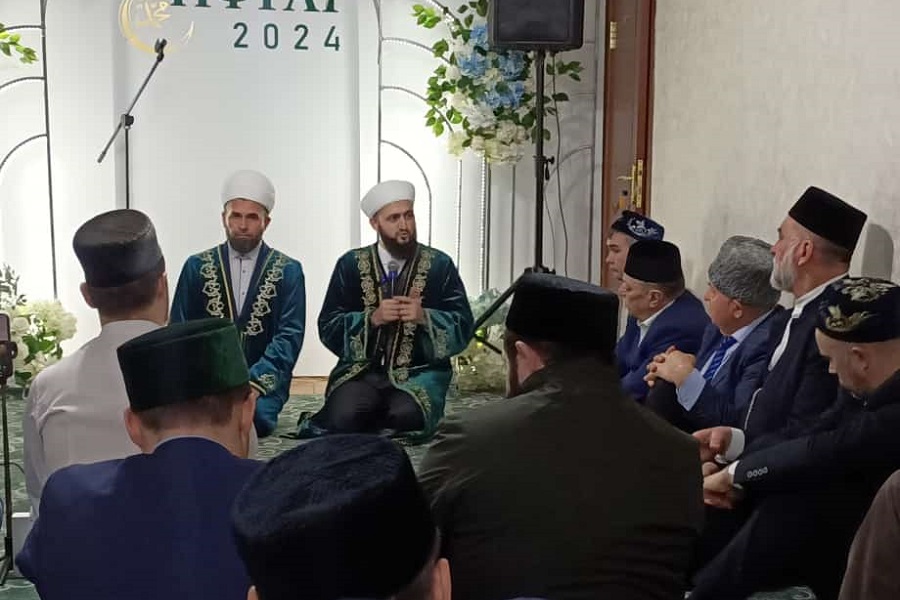 Муфтий Татарстана встретился с тюлячинскими мусульманами