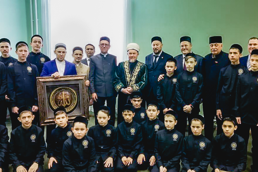 Руководитель Аппарата Президента РТ Асгат Сафаров посетил мусульманский пансионат «Ярдэм» в Балтасинском районе