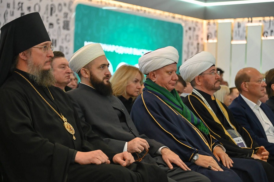 Муфтий принял участие в мероприятиях Дня Татарстана на ВДНХ в Москве