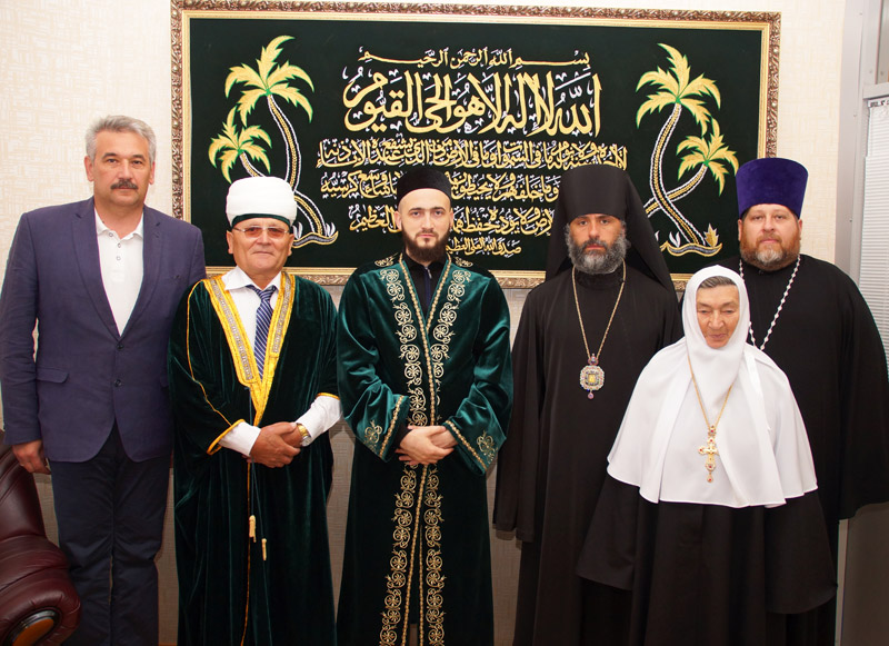 Другие православные конфессии. Конфессия мусульман. Татары христиане. Религиозные конфессии.