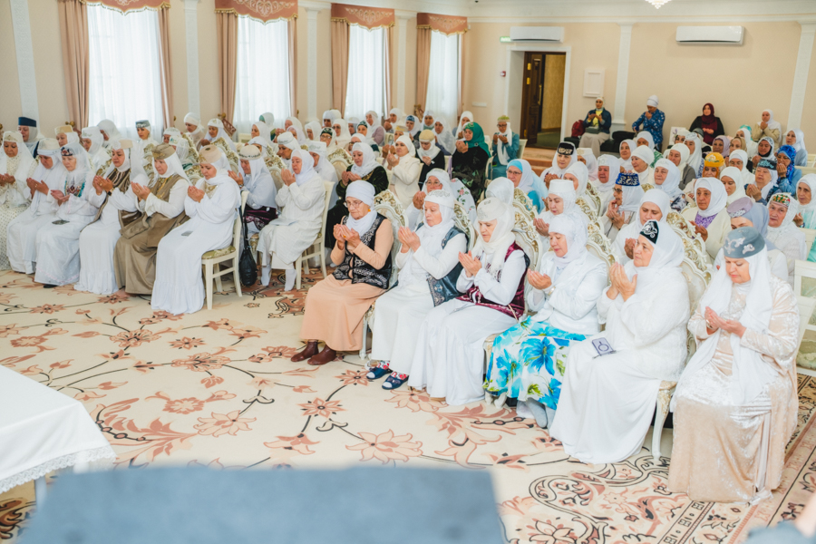 В Казани состоялся Форум татарских абыстаев-наставниц Татарстана