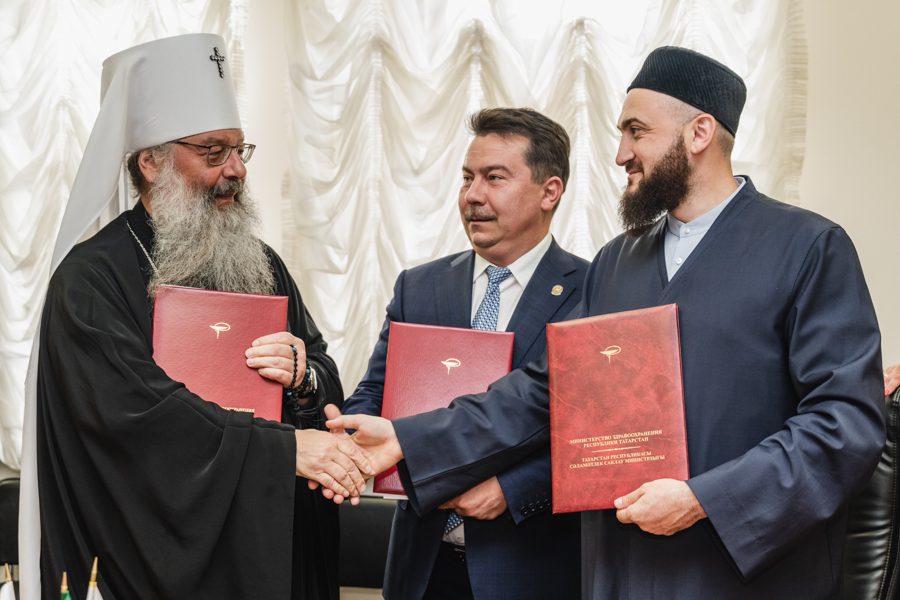 ДУМ РТ, Татарстанская Митрополия и Минздрав РТ подписали Генеральное соглашение о сотрудничестве