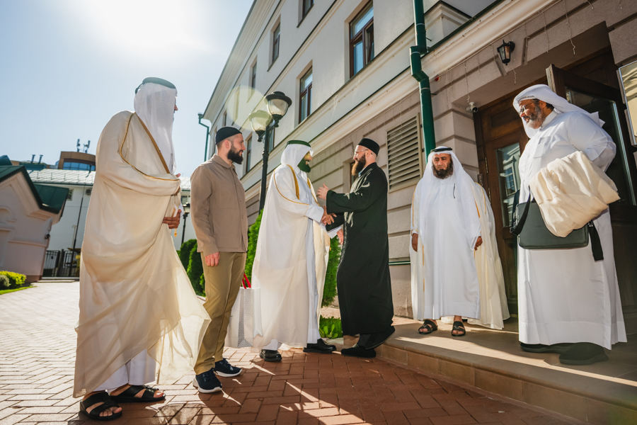 Комплекс резиденции ДУМ РТ посетила делегация Катара