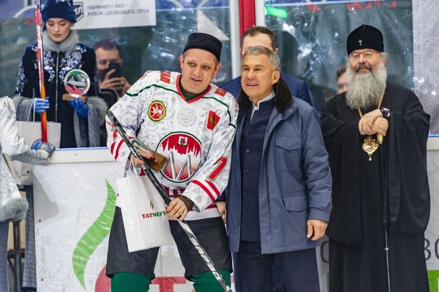 Президент Татарстана посетил II Всероссийский турнир по хоккею «Кубок Дружбы – Дуслык»