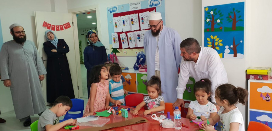 Глава мусульман Татарстана ознакомился с деятельностью детских примечетских курсов в Турции