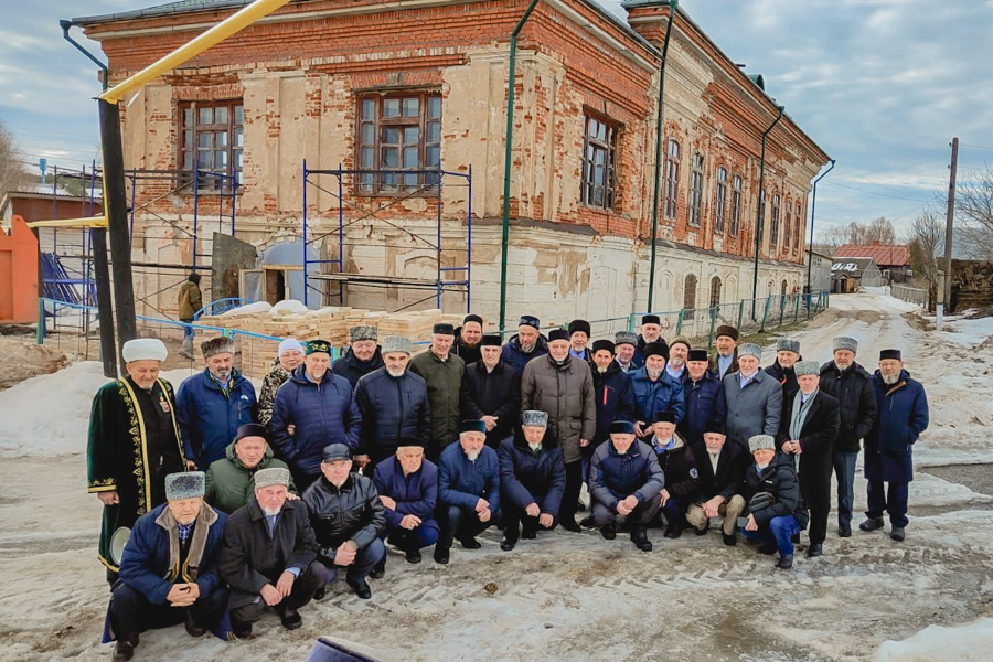 Аксакалы провели выездное совещание по вопросам развития религиозно-туристических маршрутов Татарстана