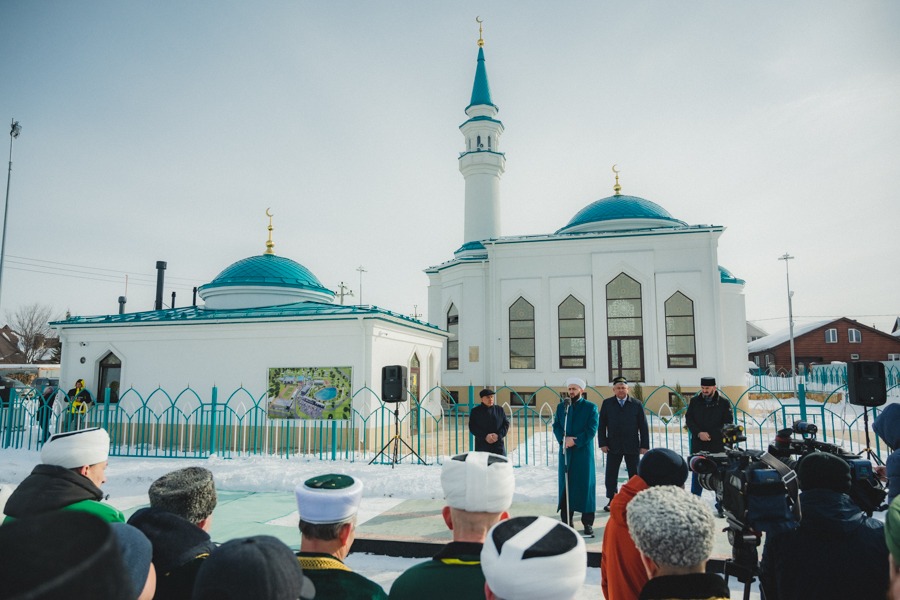 В селе Новая Тура Зеленодольского района при участии Раиса и Муфтия Татарстана открылась новая мечеть