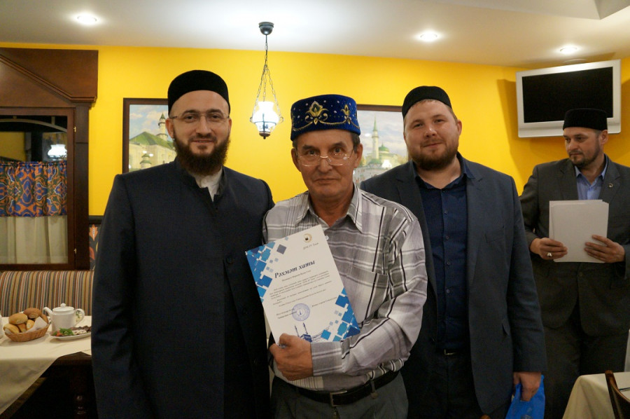 Муфтий встретился с участниками организации хаджа для татарстанцев