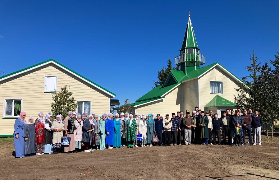 В Пестречинском мухтасибате при мечети «Рамазан-Шәриф» открылся Просветительский центр
